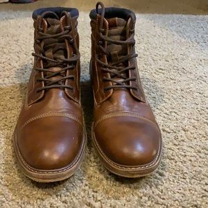 Sonoma dress boots. Only worn once. Size 10. Fits normal